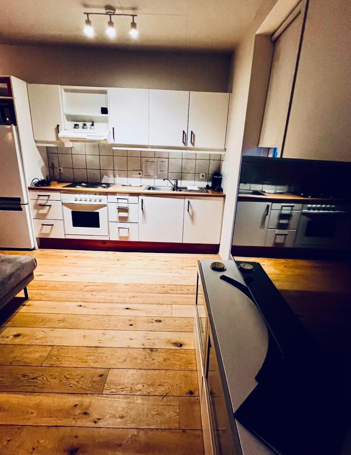 G10 Apartments 阿克雷里 外观 照片